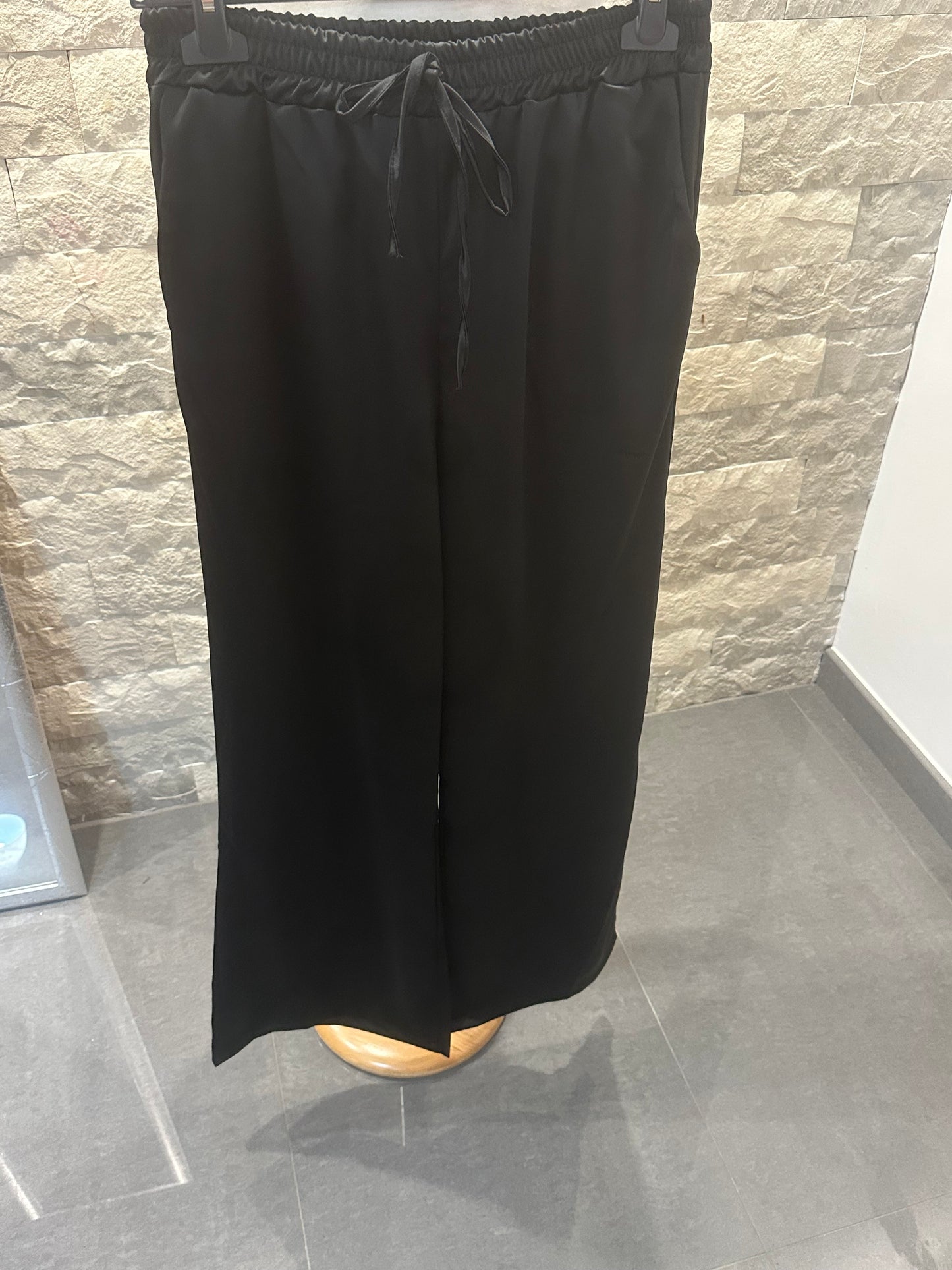Pantalone rasato