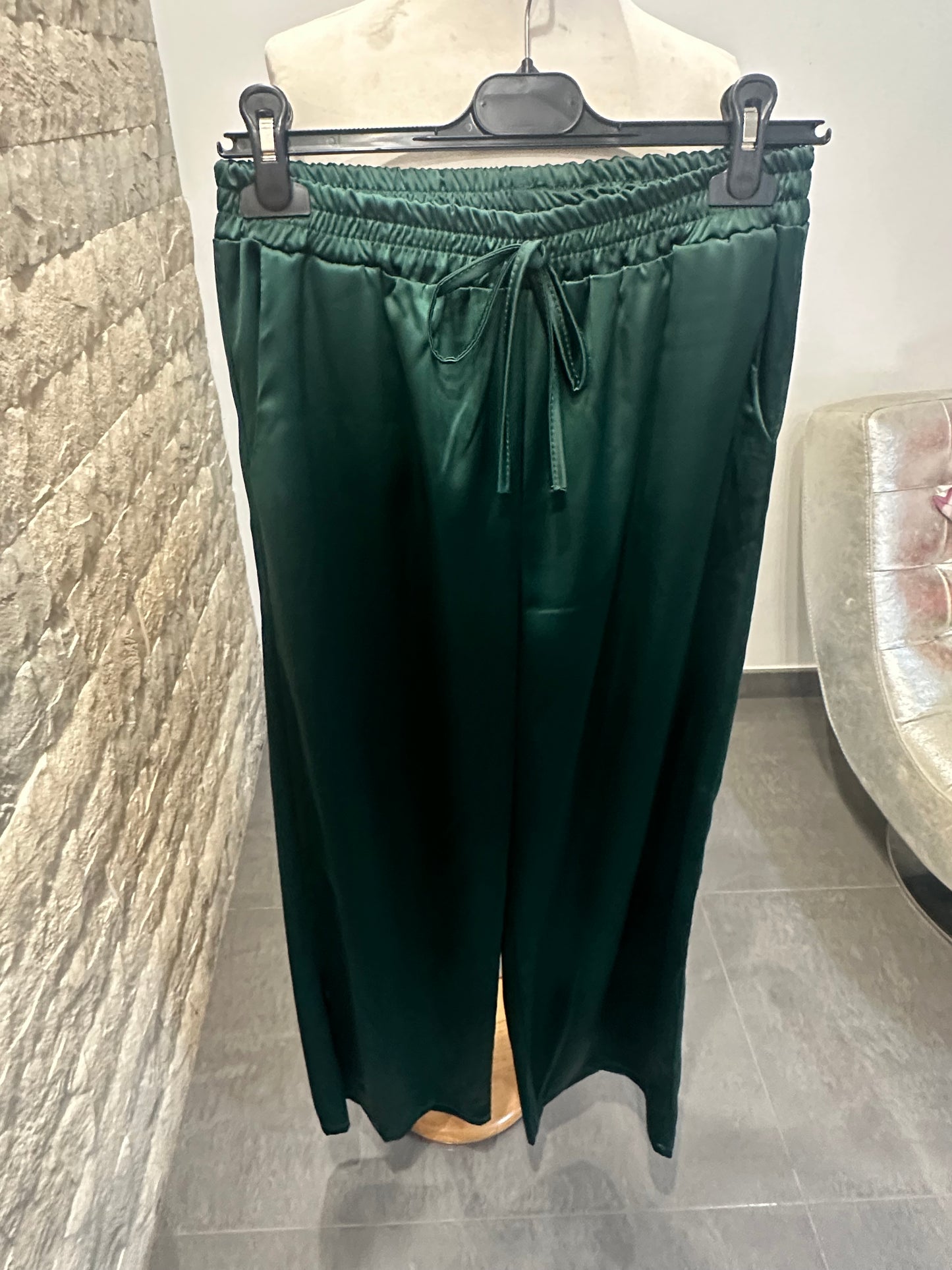 Pantalone rasato