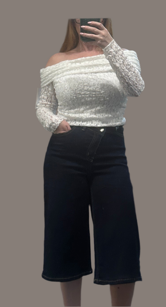 Maglia in pizzo scollo a barca