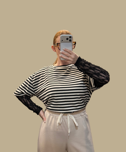 Maglia righe manica pizzo